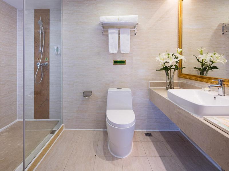 Vienna International Hotel Zhongshan Torch Development Zone Exterior photo